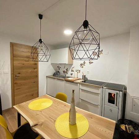 Ferienwohnung Apartma Lupis Podvolovljek Exterior foto
