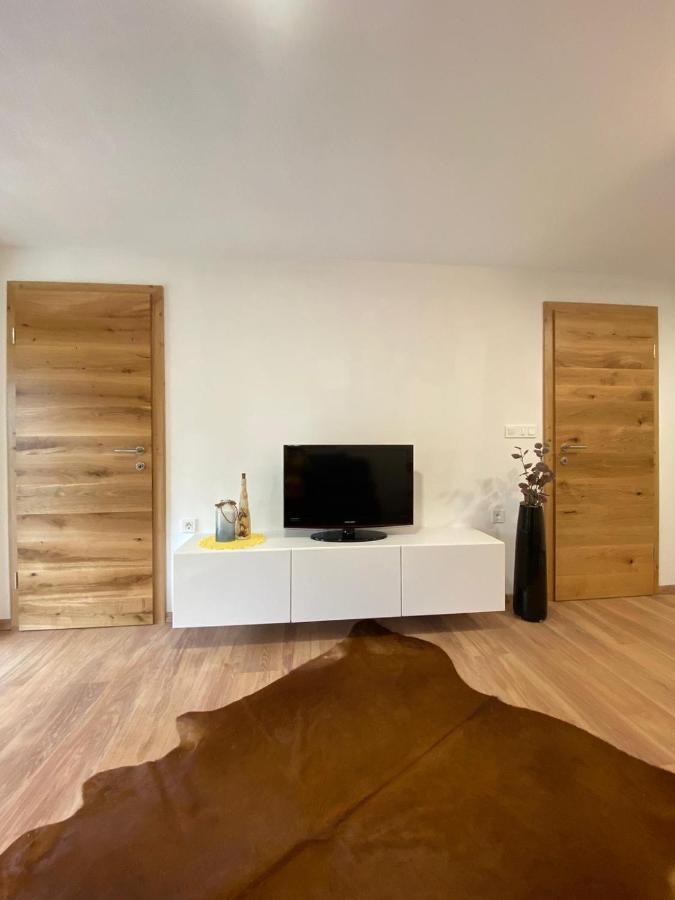 Ferienwohnung Apartma Lupis Podvolovljek Exterior foto