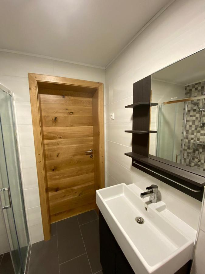 Apartma Lupis Podvolovljek Exterior foto